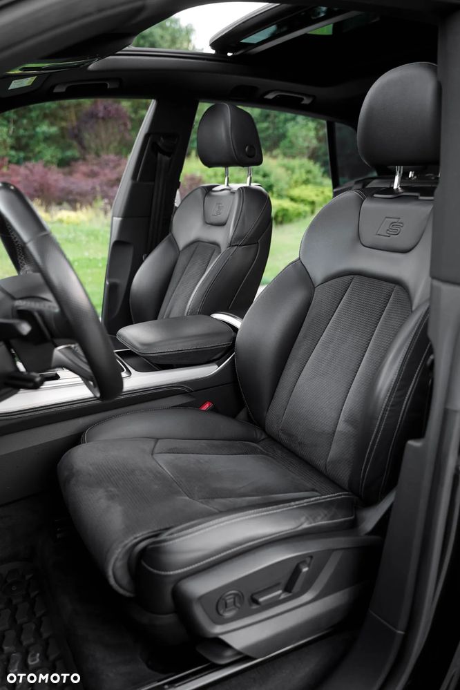 Audi Q8 50 TDI mHEV Quattro Black Edition Tiptronic - 35