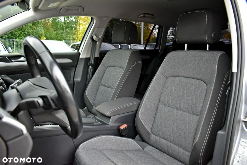 Volkswagen Passat Variant 2.0 TDI EVO Business DSG - 11