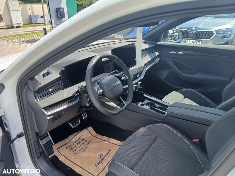 Skoda Superb 2.0 TSI 265 CP 4x4 DSG Sportline - 15