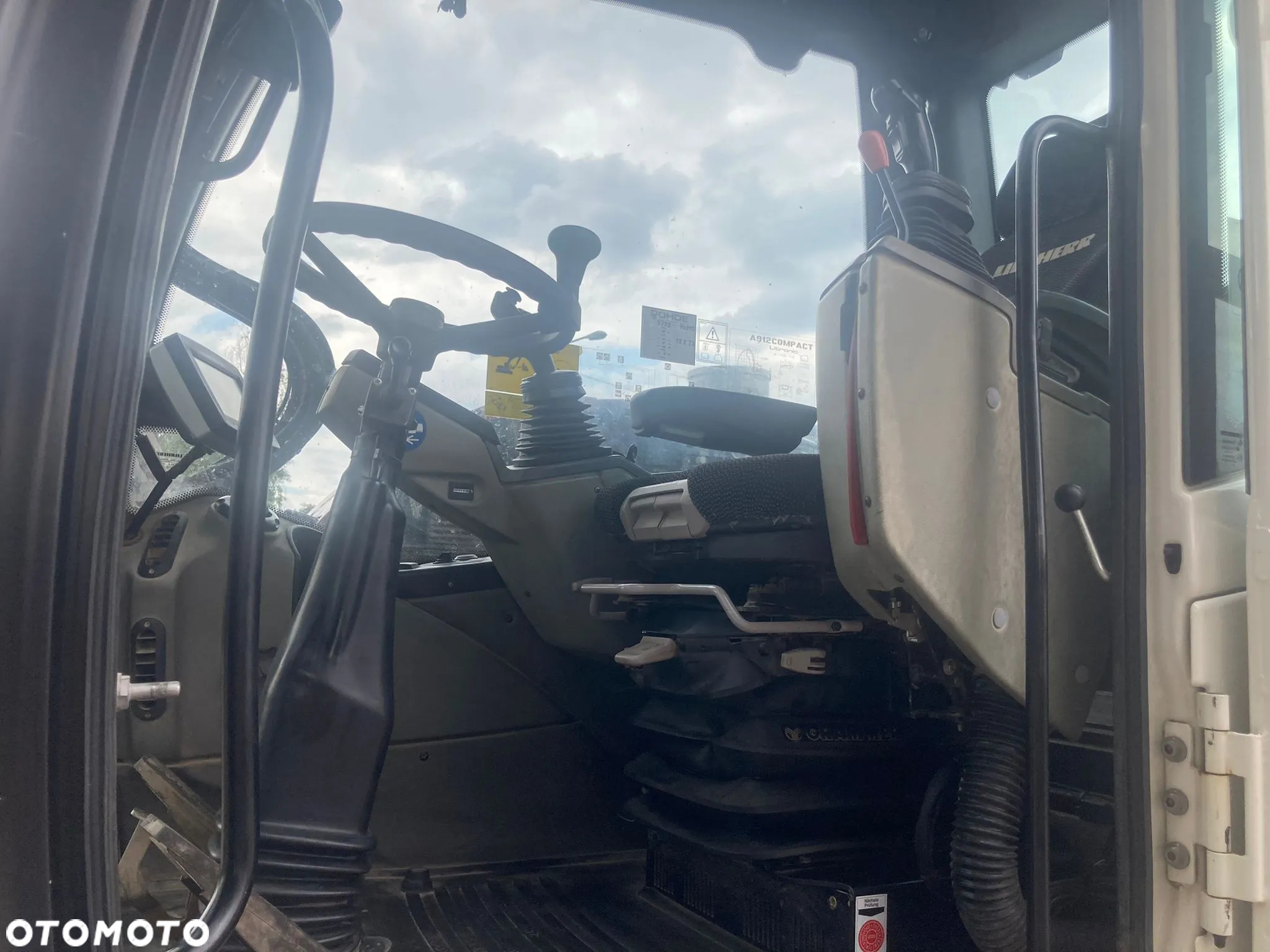 Liebherr A 912 Compact Litronic - 16