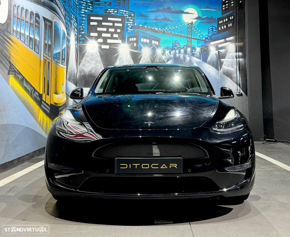 Tesla Model Y Performance Dual Motor AWD - 5