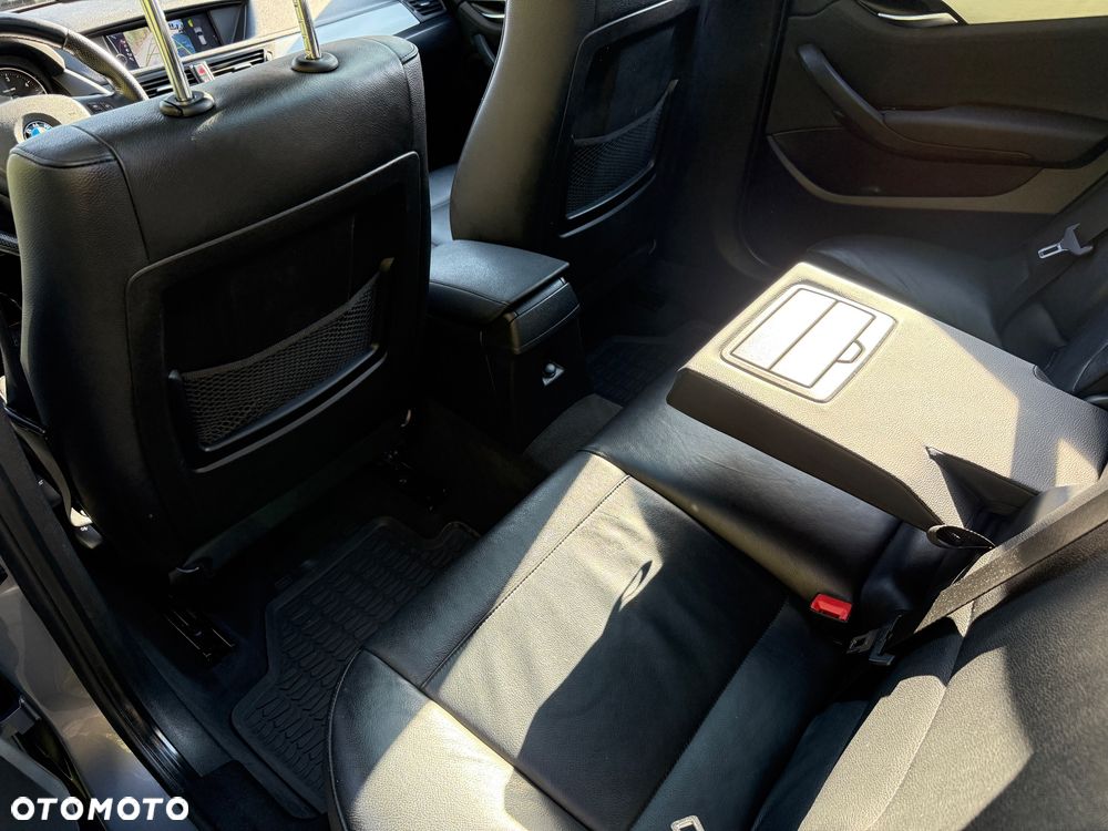 BMW X1 xDrive20d - 29