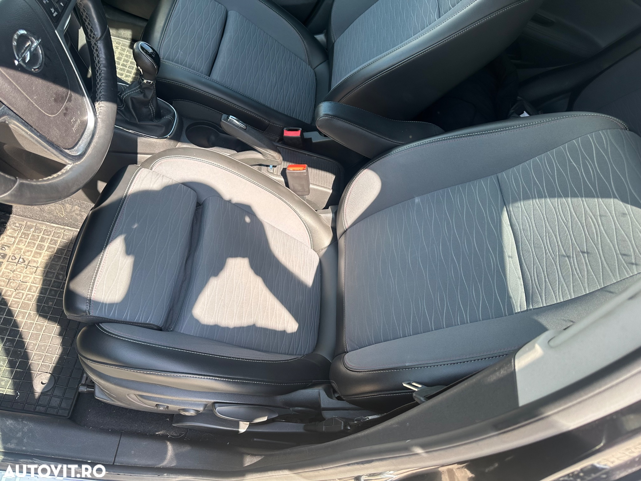 Opel Mokka X 1.6 D ECOTEC Start/Stop Ultimate - 10