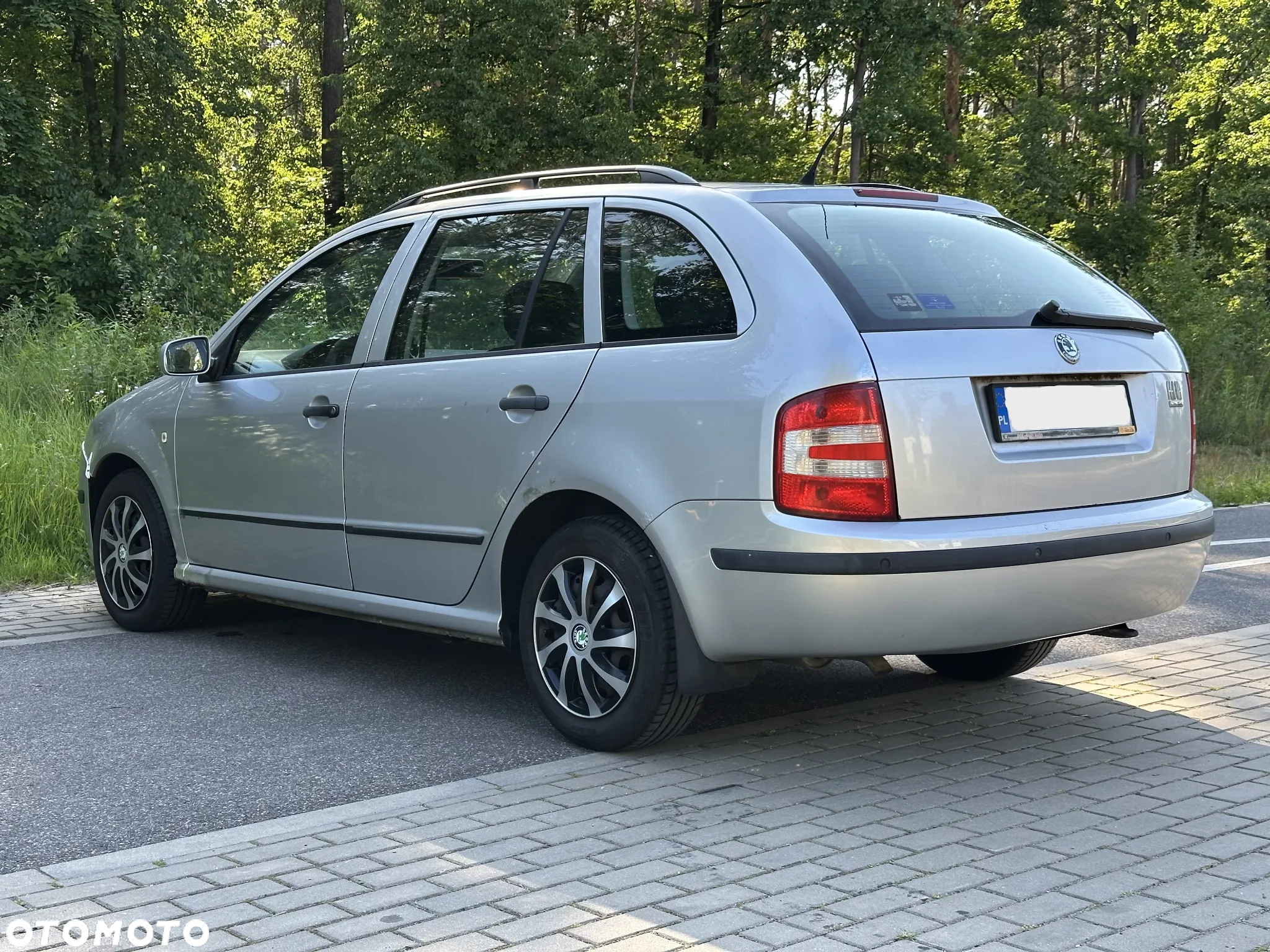 Skoda Fabia 1.4 16V Ambiente - 10