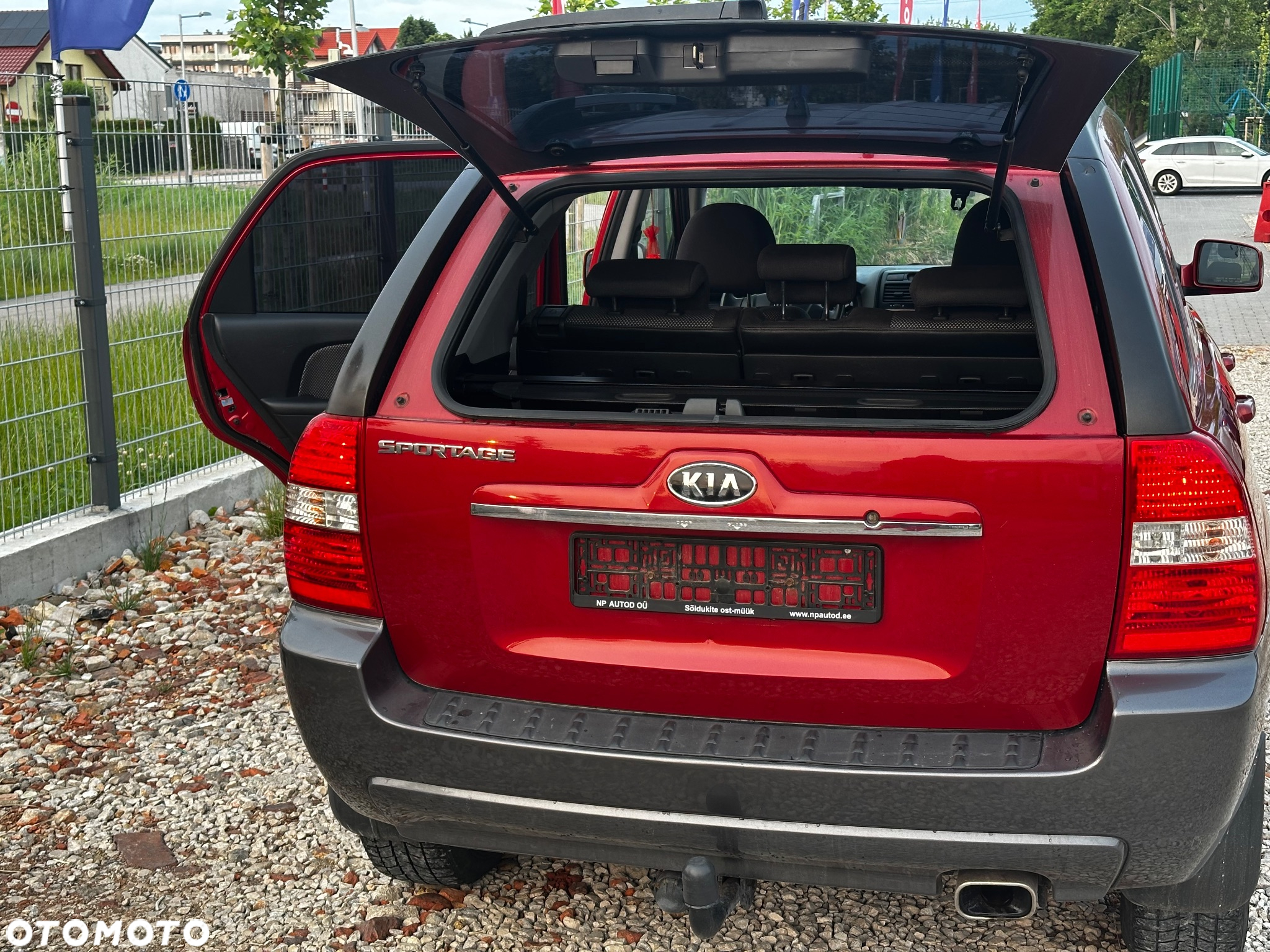 Kia Sportage 2.0 CVVT 2WD Attract - 16