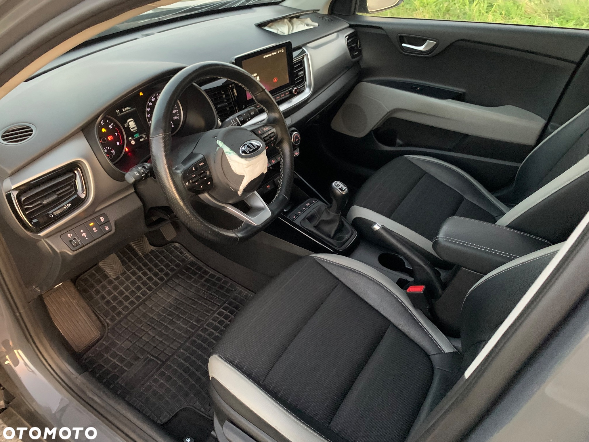 Kia Stonic - 7