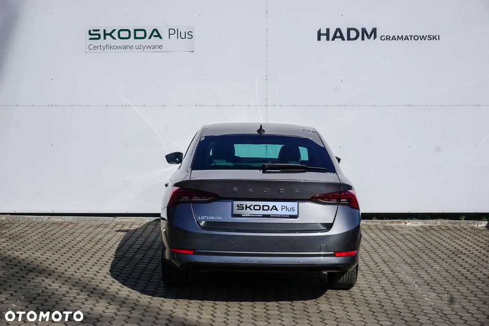 Skoda Octavia 2.0 TDI Style DSG - 7