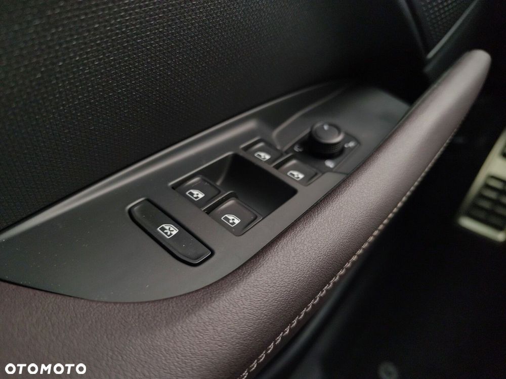 Cupra Terramar 2.0 TSI 4Drive VZ DSG - 17