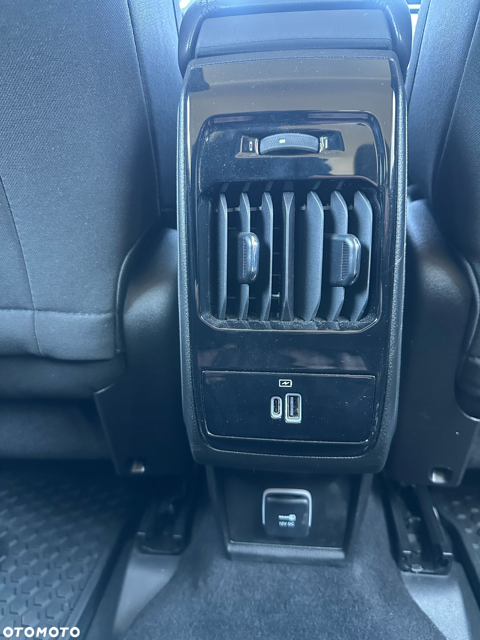 Jeep Compass - 14