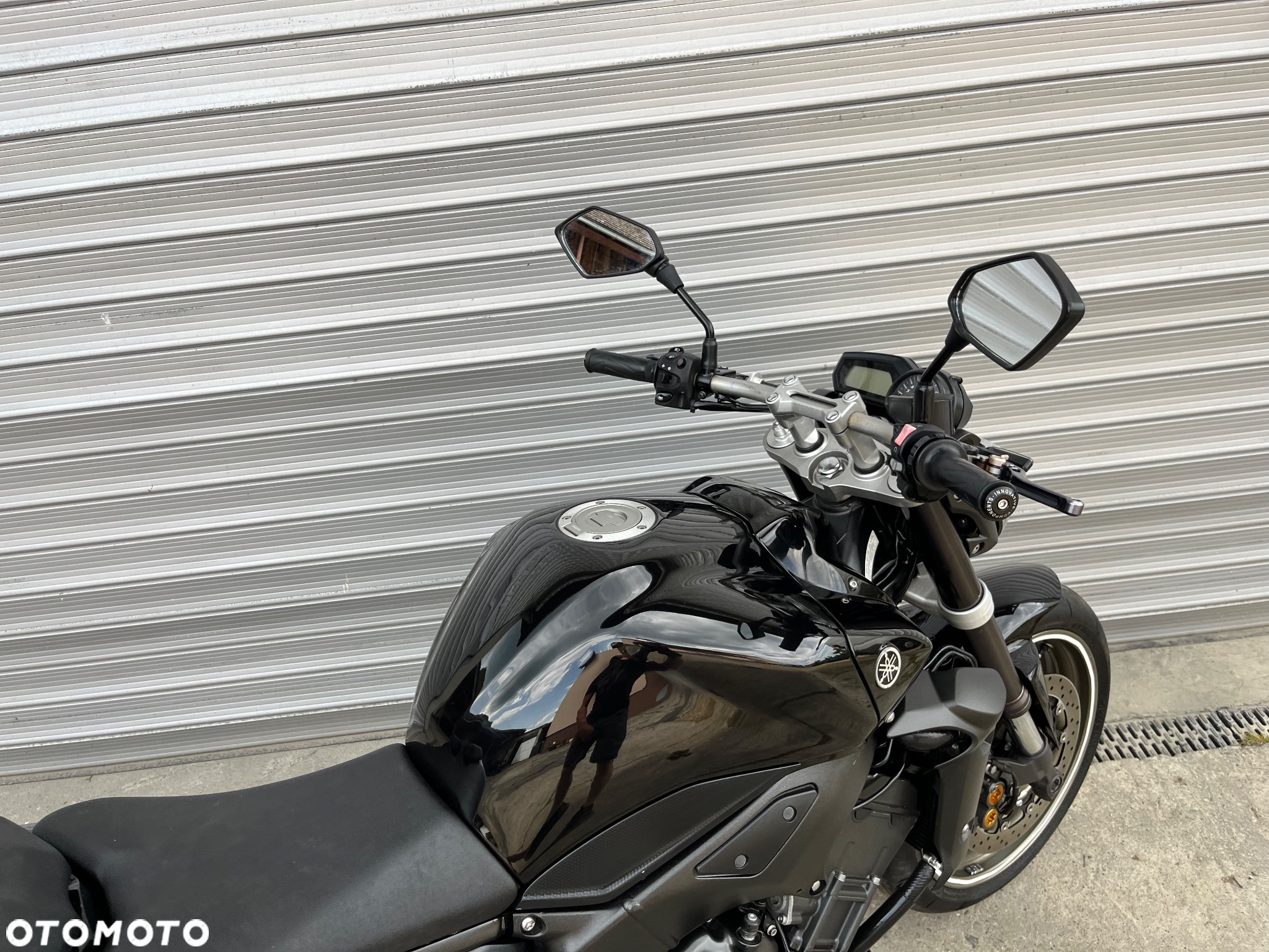 Yamaha FZ - 10