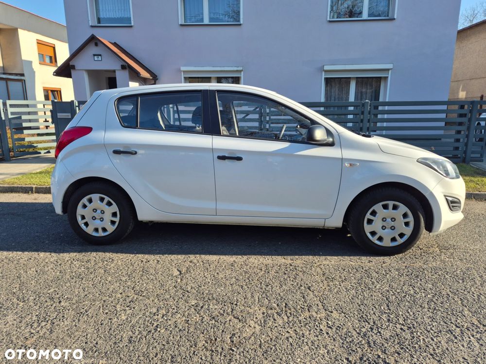 Hyundai i20 - 3