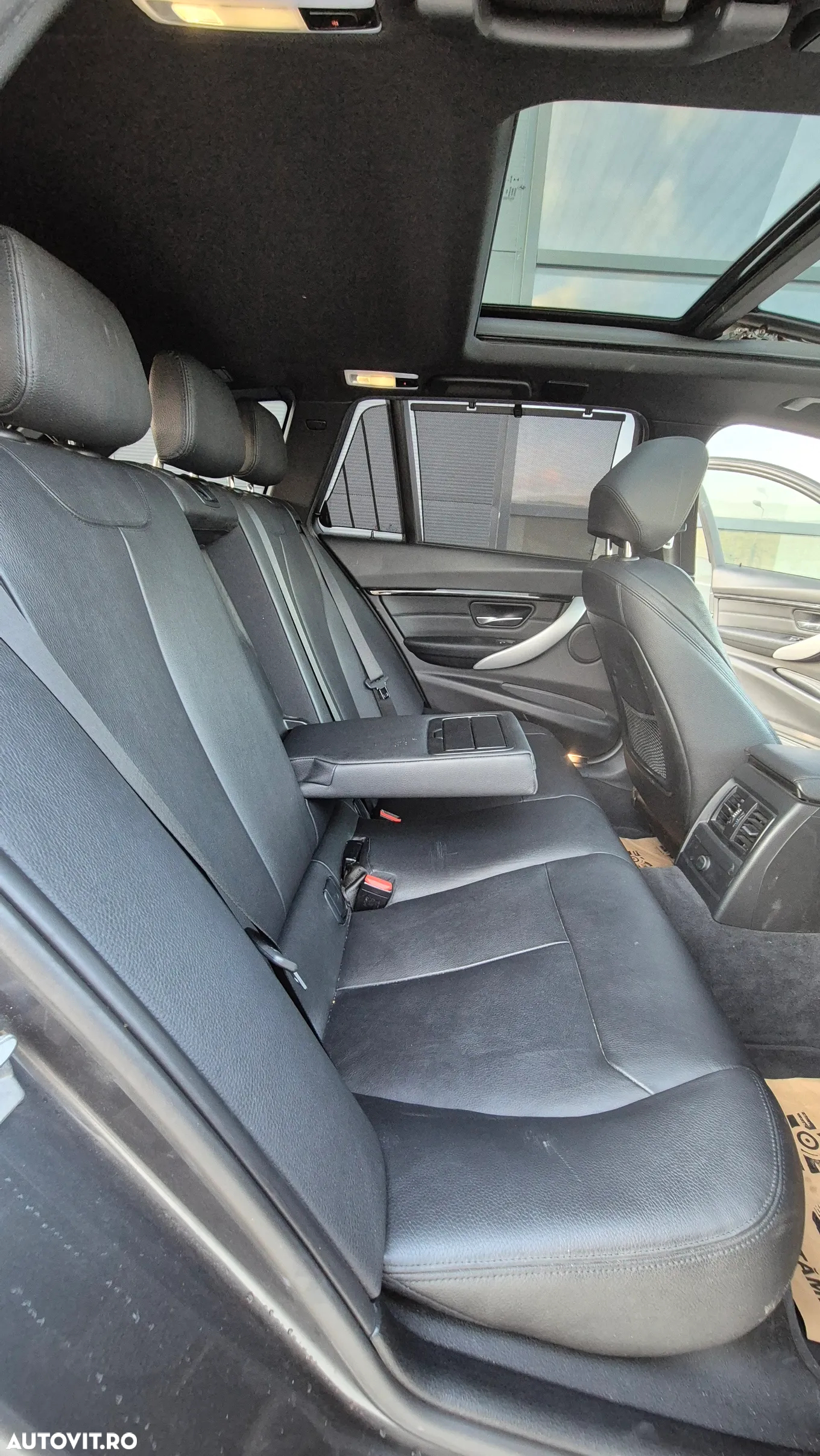 BMW Seria 3 318d Touring Aut. M Sport - 10