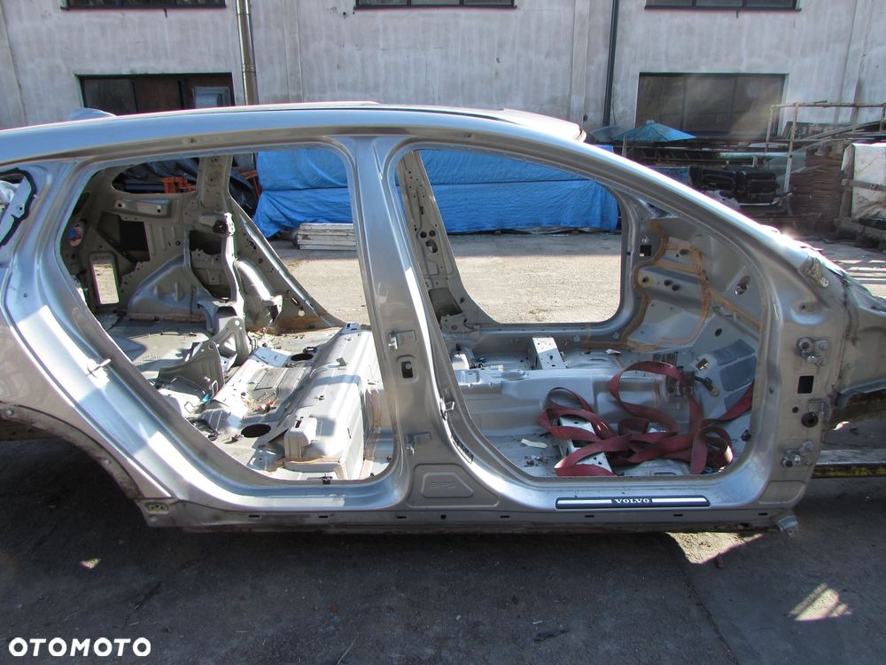VOLVO V60 CC CROSS COUNTRY LIFT 13-17 CWIARTKA SLUPEK PRAWY PROG 477 POMORSKIE - 1