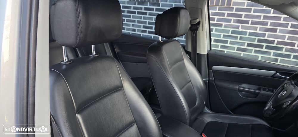 VW Sharan - 23