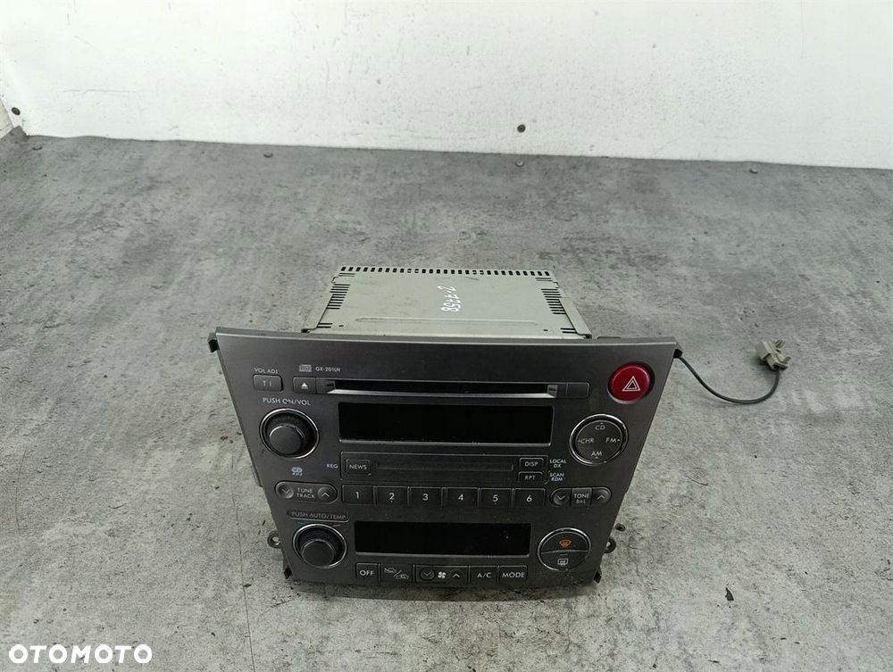 RADIO FABRYCZNE SUBARU LEGACY IV 86201AG400  2.0 B - 3