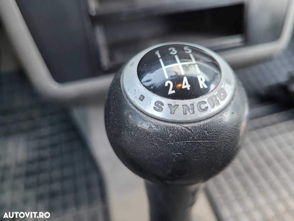 Volkswagen Multivan - 9