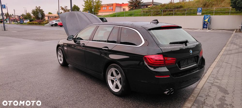 BMW Seria 5 525d Luxury Line - 27
