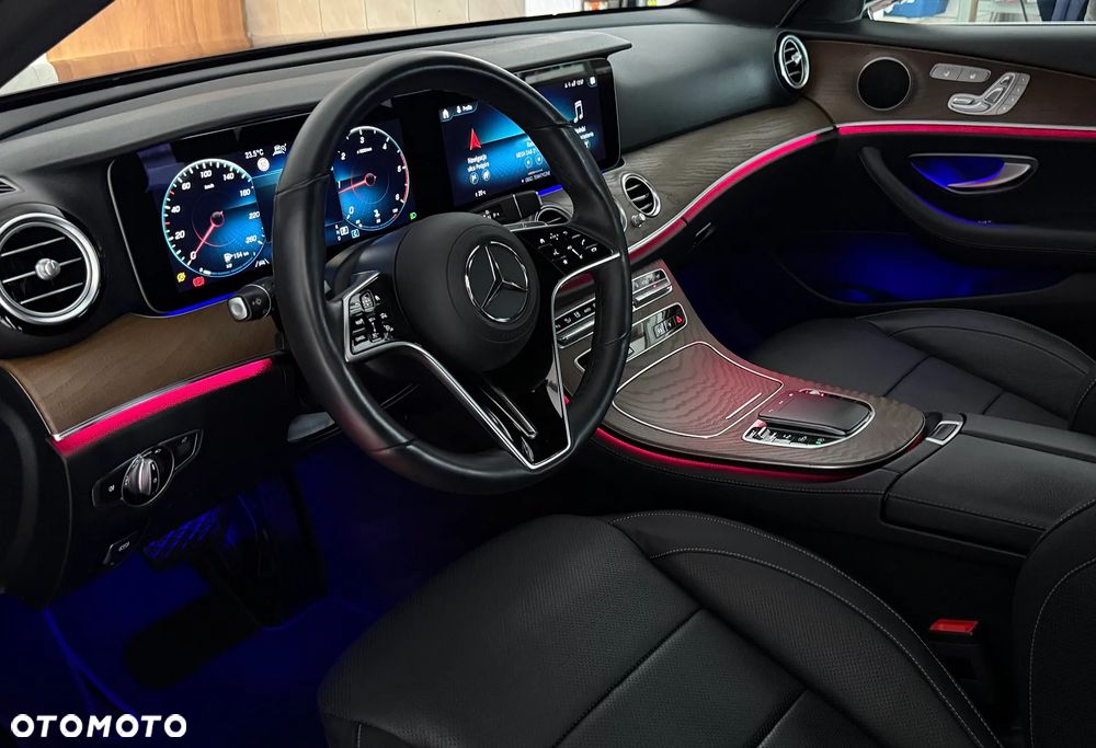 Mercedes-Benz Klasa E 220 d Avantgarde - 10