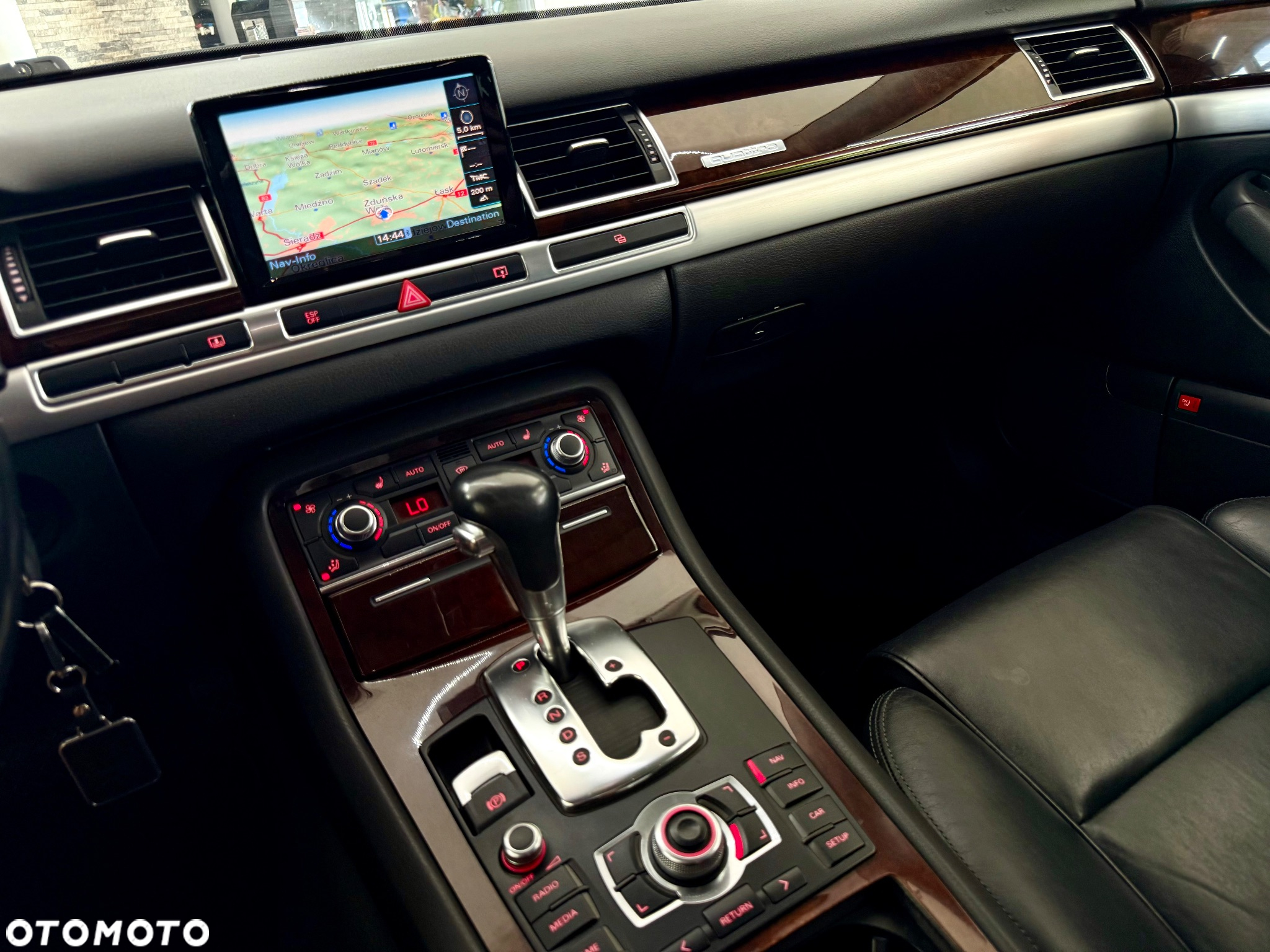 Audi A8 3.0 TDI Quattro - 30