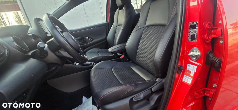 Toyota Yaris - 33