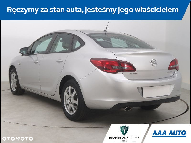 Opel Astra - 5