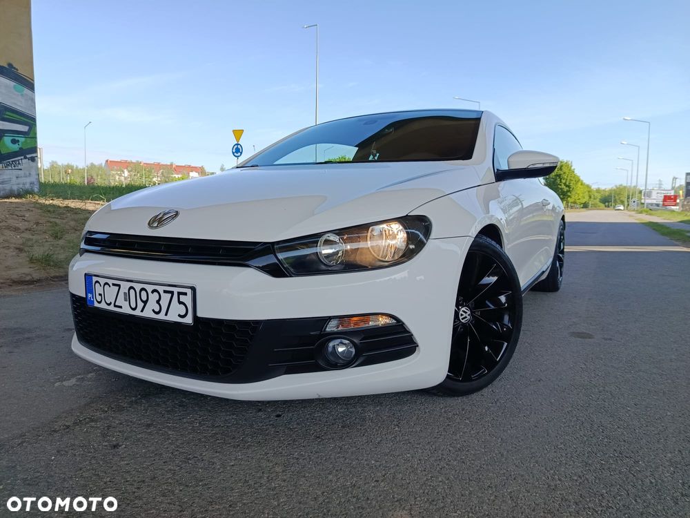 Volkswagen Scirocco 1.4 TSI Life - 1
