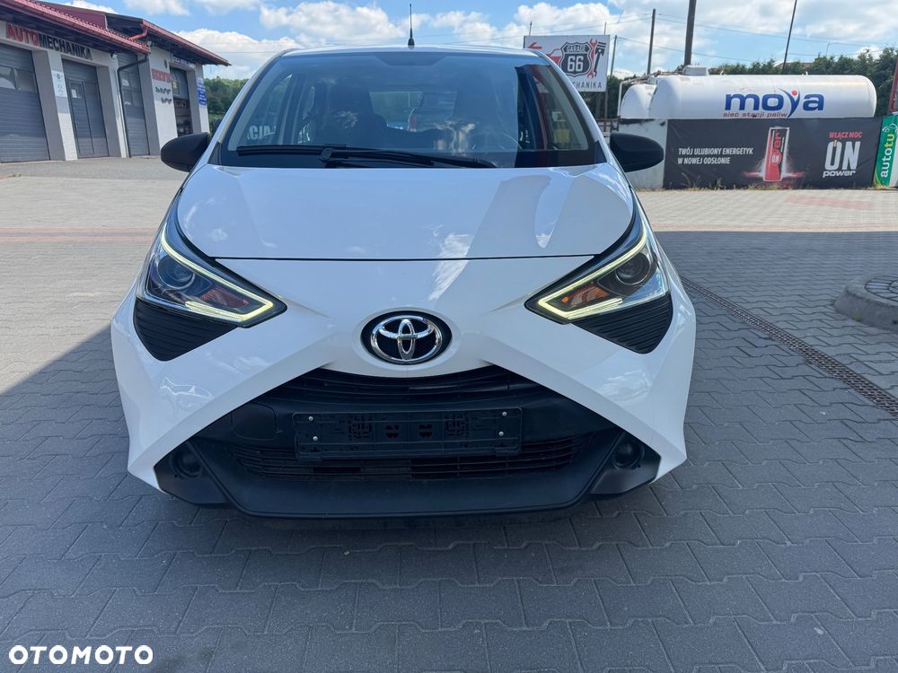 Toyota Aygo x - 6