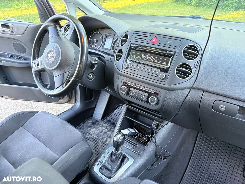 Volkswagen Golf Plus 1.6 TDI DPF DSG Highline - 12
