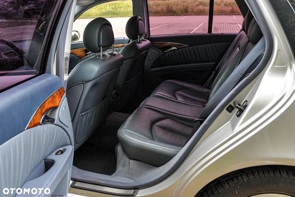 Mercedes-Benz Klasa E 350 4-Matic T Avantgarde - 8