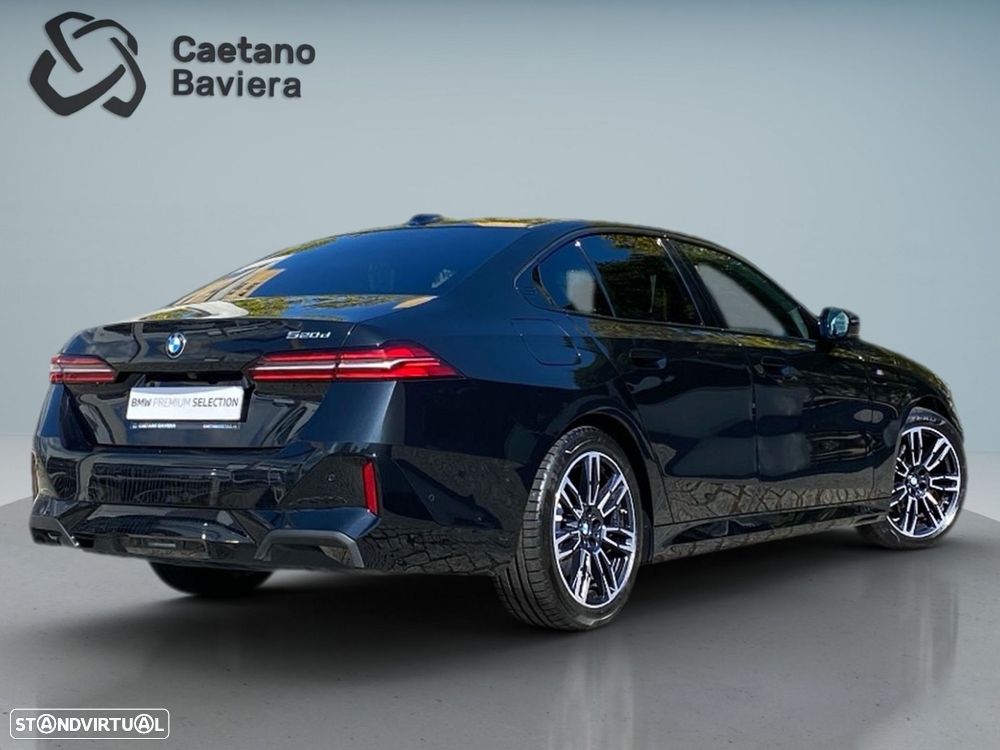BMW 520 d Pack Desportivo M - 2