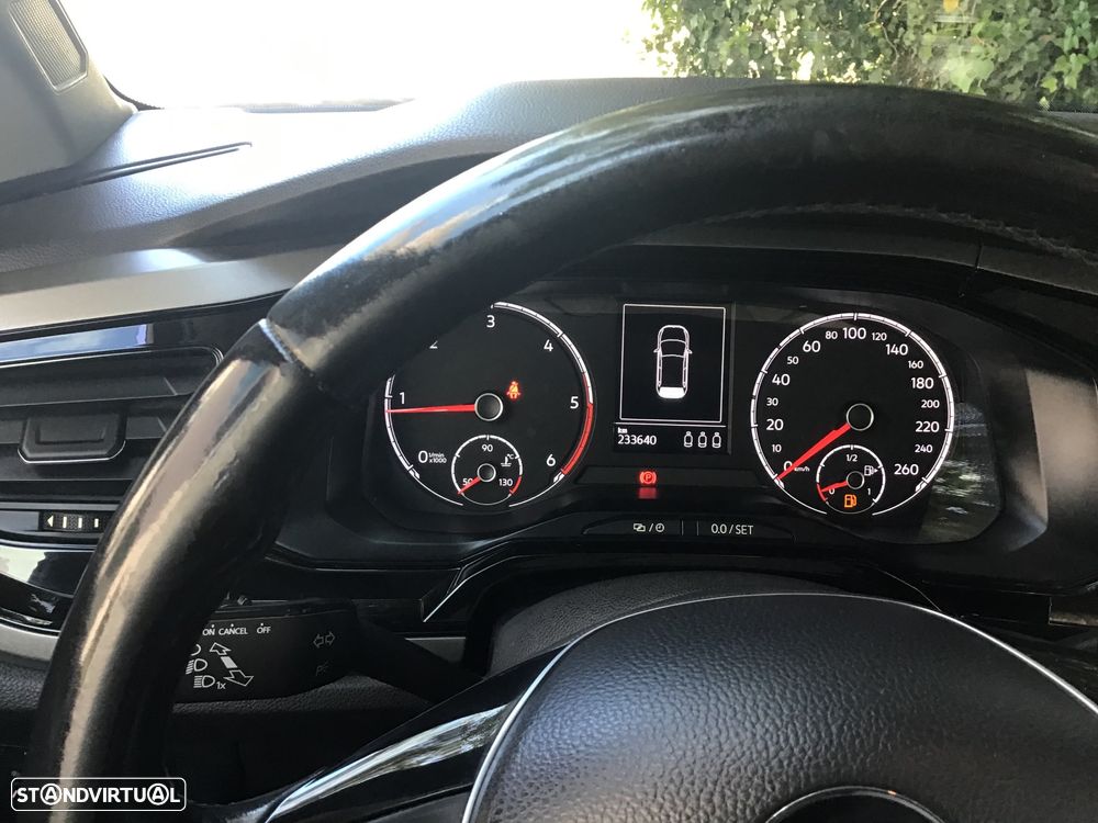 VW Polo 1.6 TDI Highline - 8