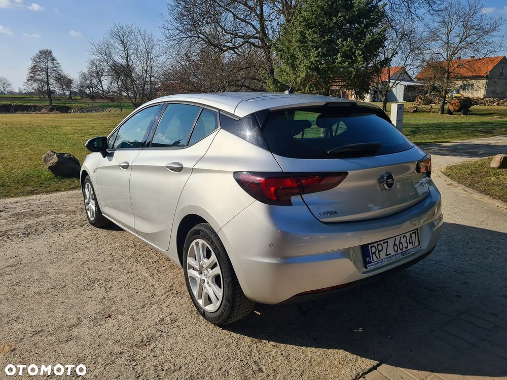 Opel Astra - 10