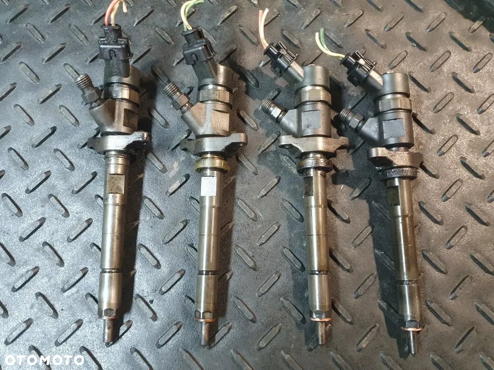 WTRYSKI WTRYSK PEUGEOT CITROEN C5 C4 C3 FORD VOLVO 1.6 HDI TDCI 0445110259 POSIADAM 2 KOMPLETY - 1
