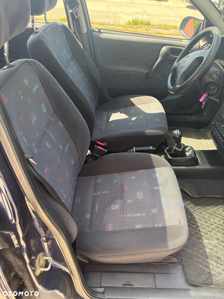 Opel Corsa 1.2 City 16v - 17