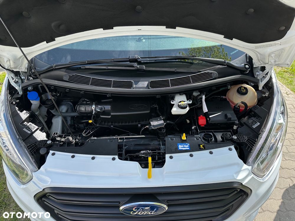 Ford TRANSIT CUSTOM - 17