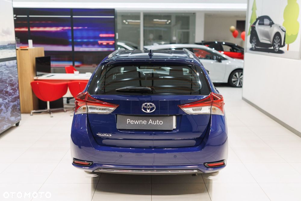 Toyota Auris - 5