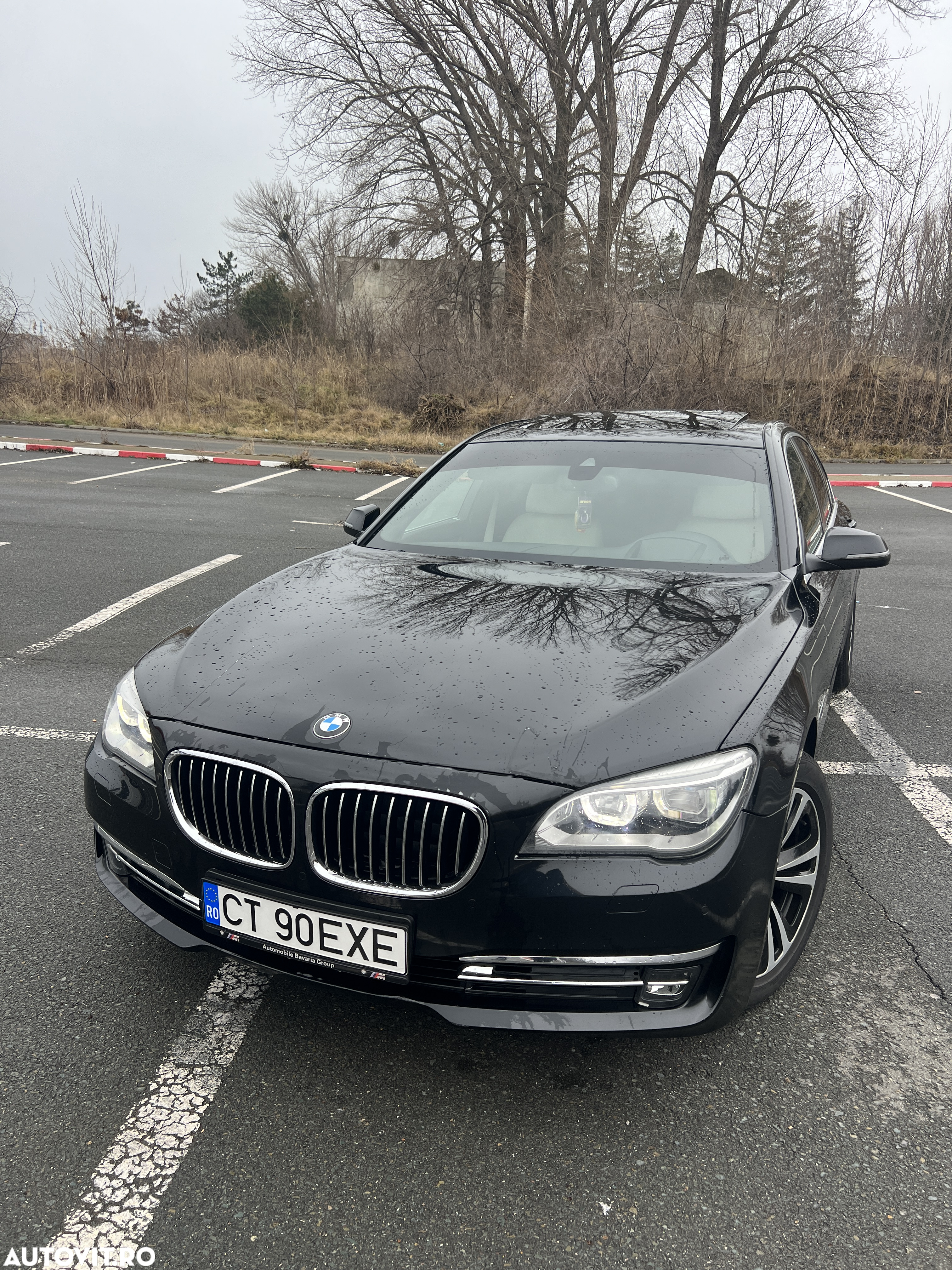 BMW Seria 7 740d xDrive - 2