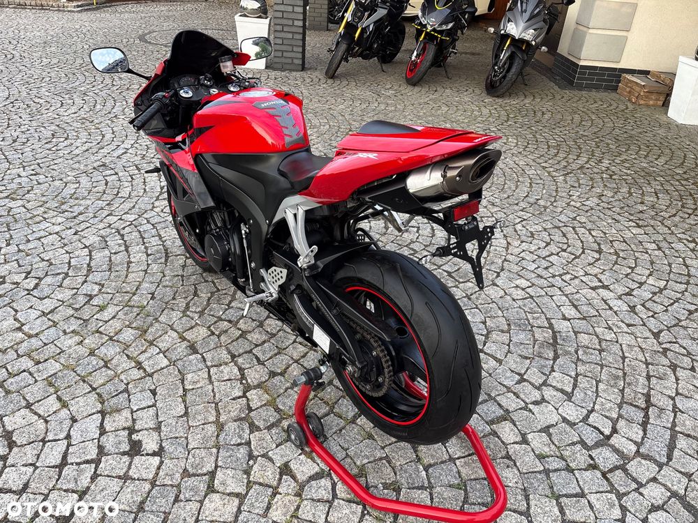 Honda CBR - 10