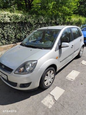 Ford Fiesta 1.4 Ambiente - 6