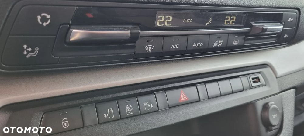Peugeot Traveller 2.0 BlueHDi Long Business - 26