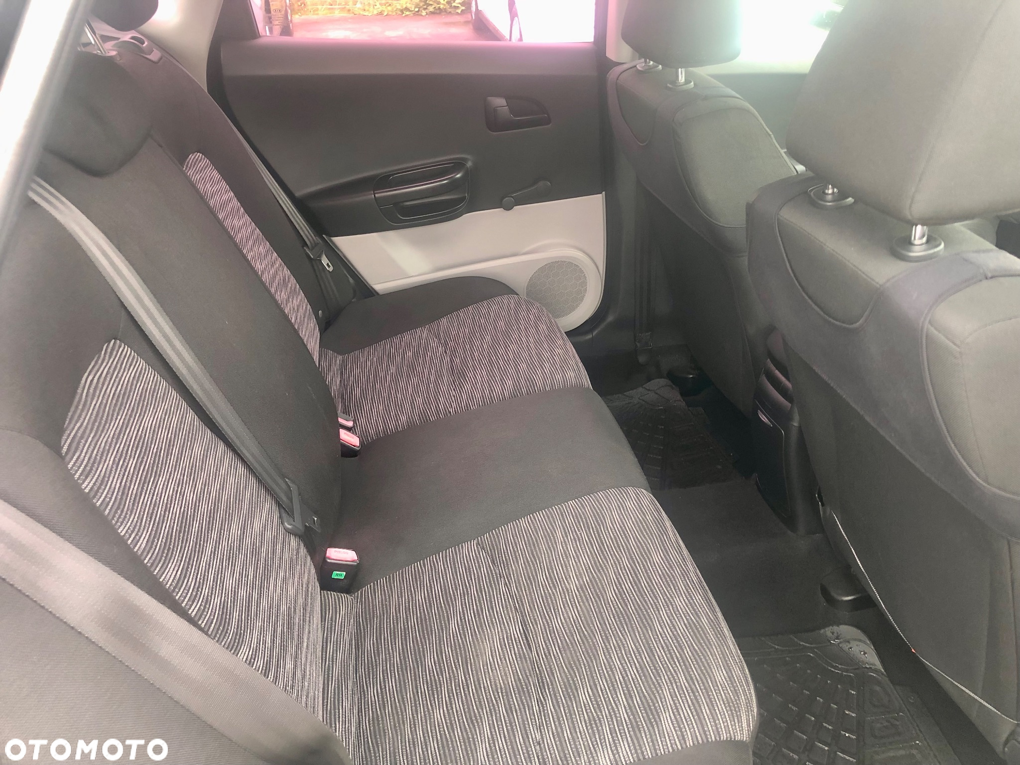 Kia Ceed 1.4 CVVT SW EX - 11