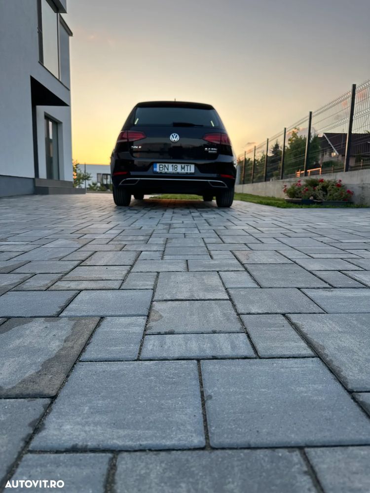 Volkswagen Golf 2.0 TDI 4Motion BMT Comfortline - 7