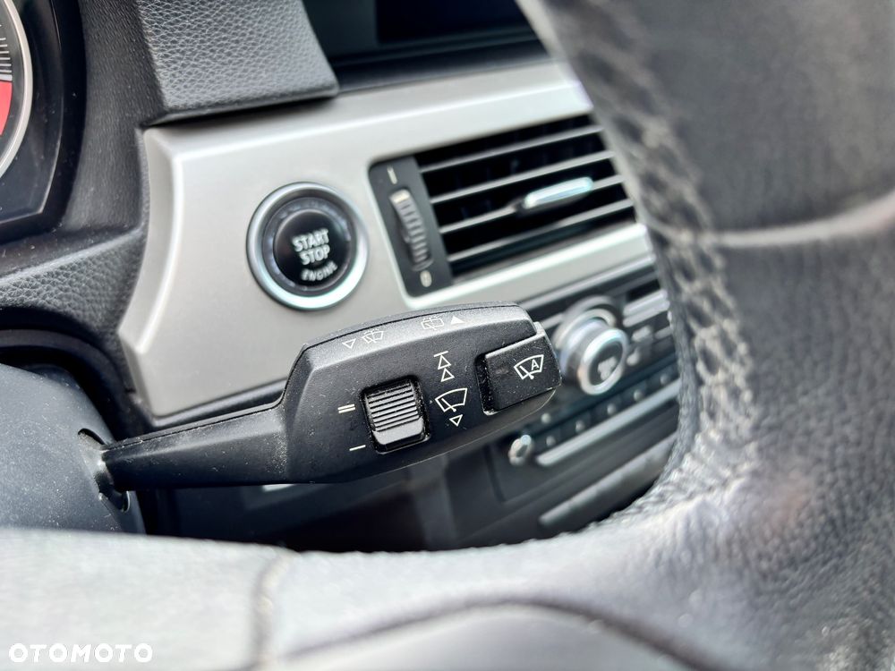 BMW Seria 3 - 18