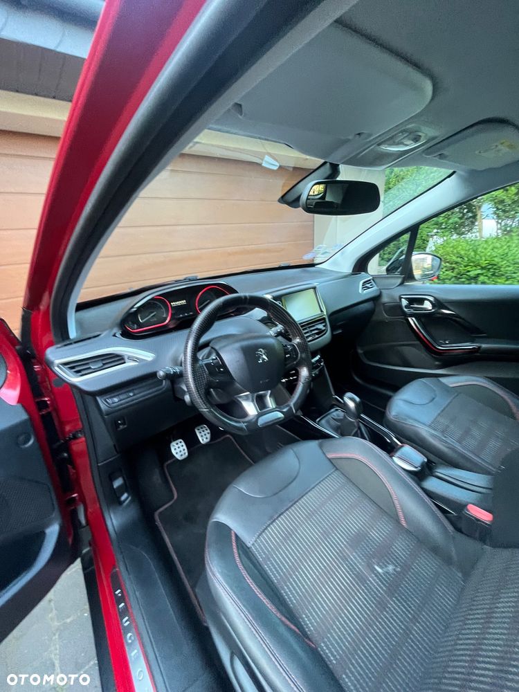 Peugeot 2008 PureTech 110 Stop&Start GT-Line Edition - 18