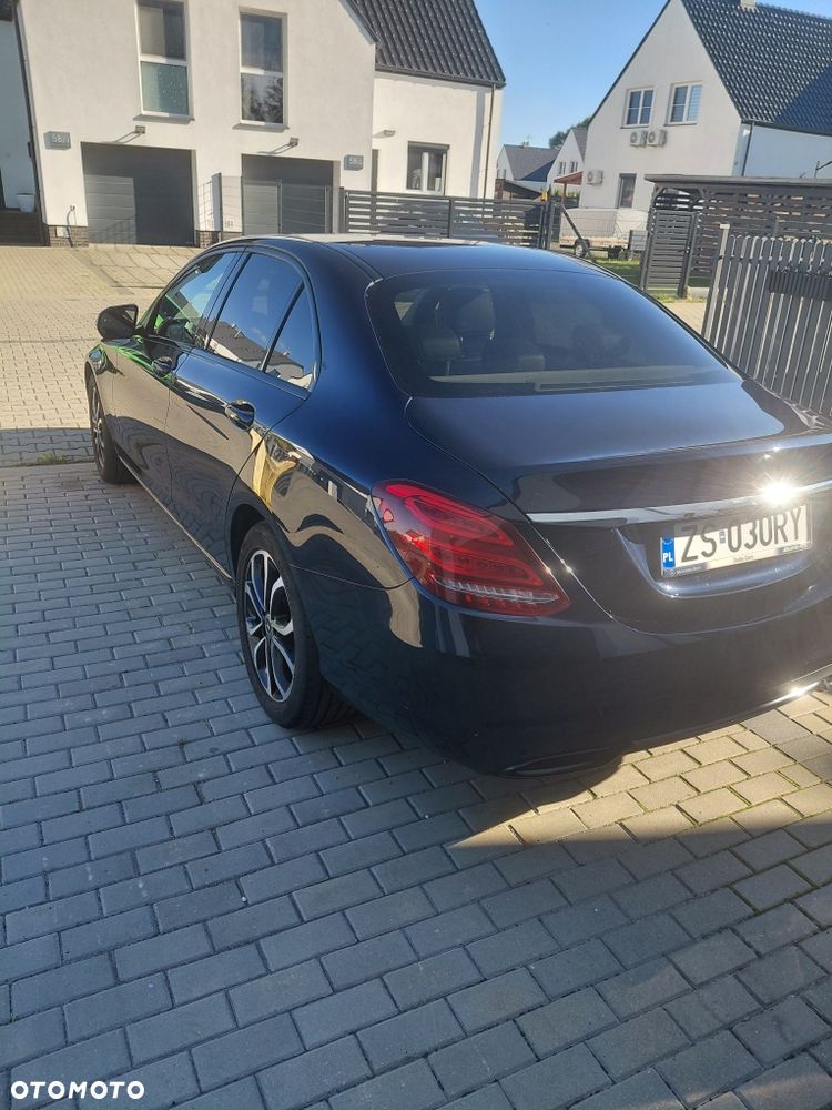 Mercedes-Benz C-Class 2018 photo 3