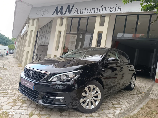 Peugeot 308 1.2 PureTech Allure EAT8