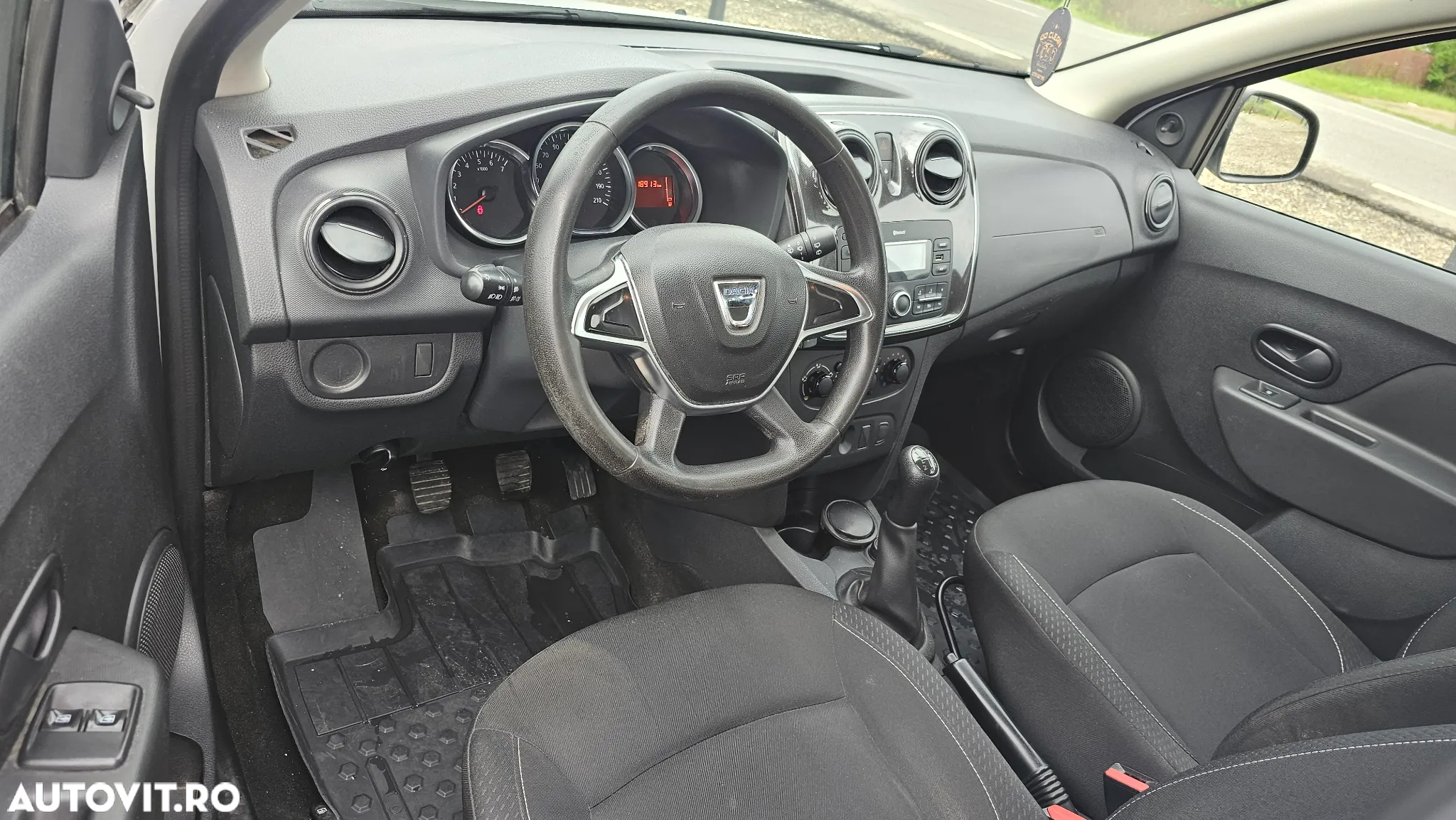 Dacia Logan MCV 1.0 SCe SL PLUS - 12