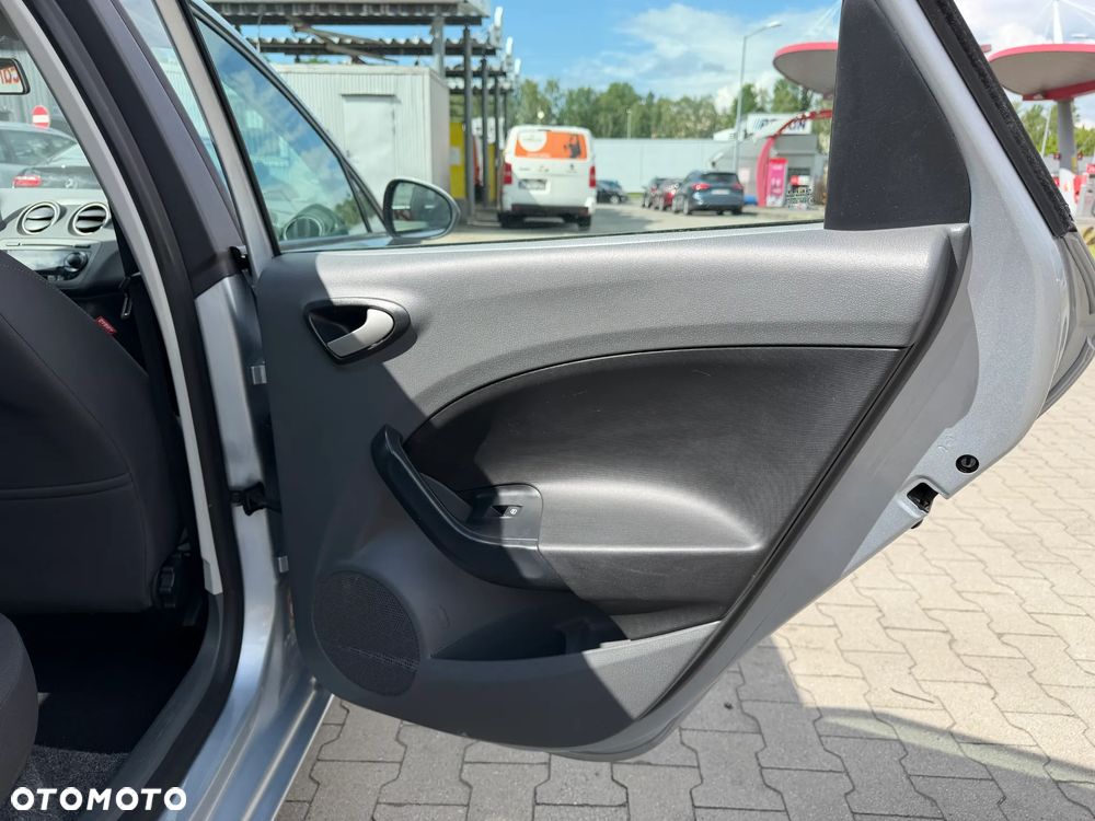 Seat Ibiza 1.4 16V Style - 19