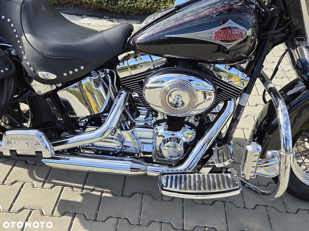 Harley-Davidson Softail Heritage Classic - 33