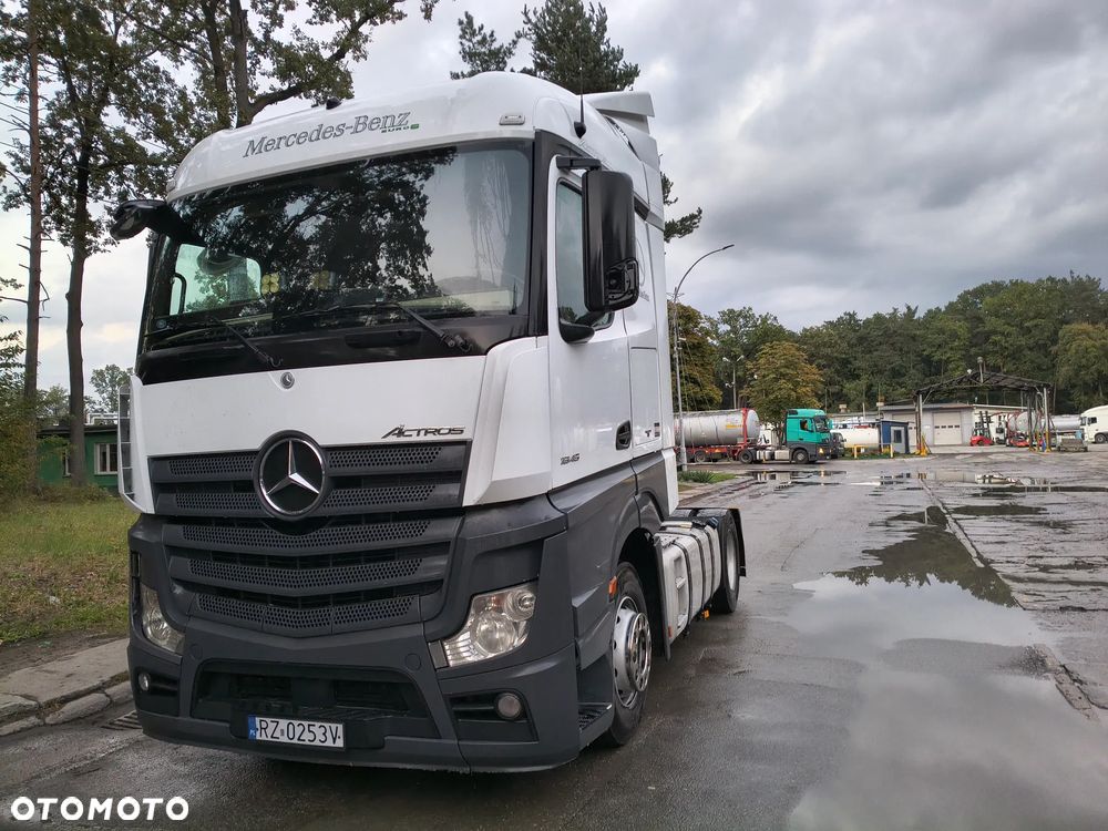 Mercedes-Benz Actros - 5